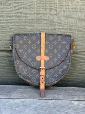 Louis Vuitton Monogram Canvas Crossbody Saddle Bag with Tan Trim